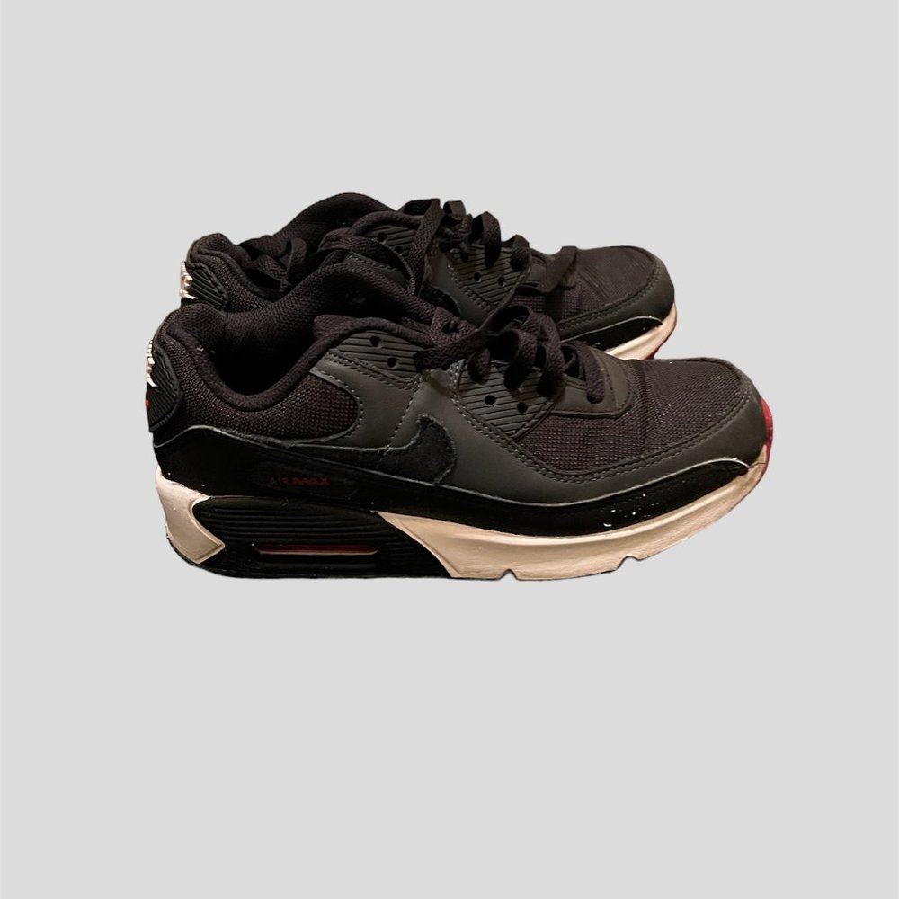 Nike Air Max 90 size 4.5 youth